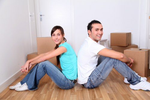 Apartment moving in Chiswick street with local access planning