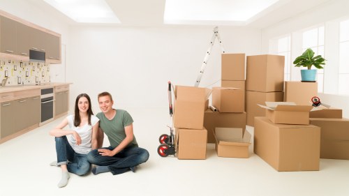 Flexible self storage options in Chiswick for families and companies
