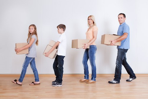Secure storage units near Chiswick for household and business items