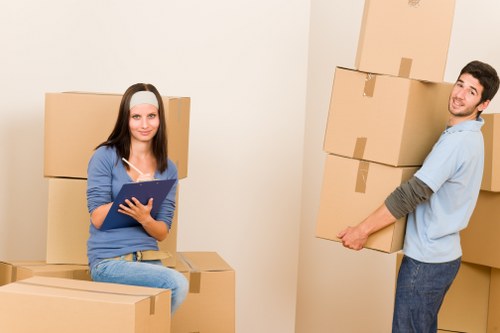 Secure storage units for removals and storage in Chiswick